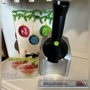 Yonanas frozen fruit soft serve maker